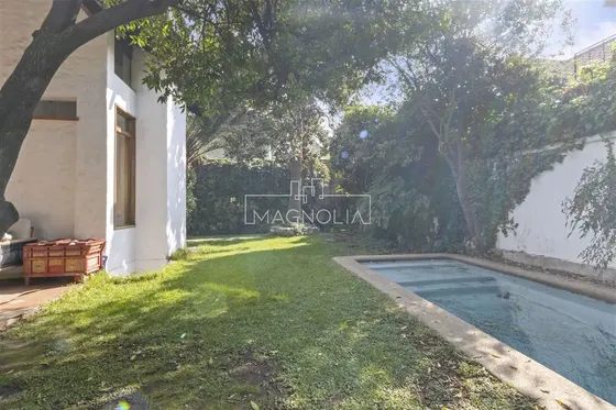 Casa En Venta De 4 Dorm. En Providencia