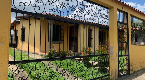 Casa En Urb. Parque Campestre, La Cumaca. Plc-1144