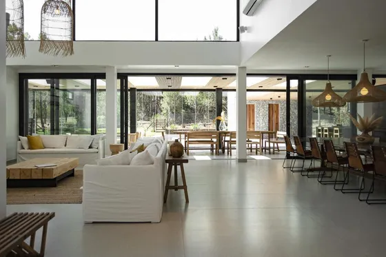 Lujosa Casa En Venta En Costa Esmeralda