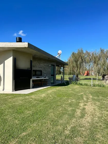 Casa Quinta  En Alq. Temporario En Carlos Keen, Luján, G.b.a. Zona Oeste