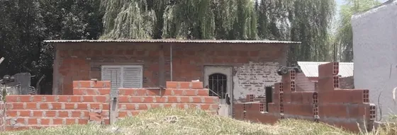 Terreno Con Casa De 49m² Techada