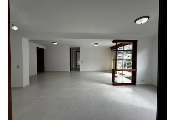 Venta De Apartamento En El Poblado