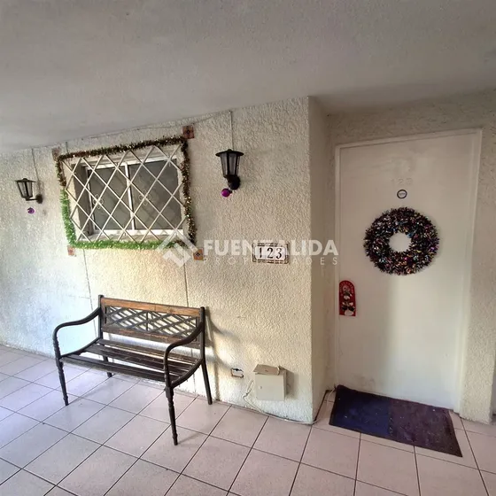 Departamento En Venta De 3 Dorm. En Alhué