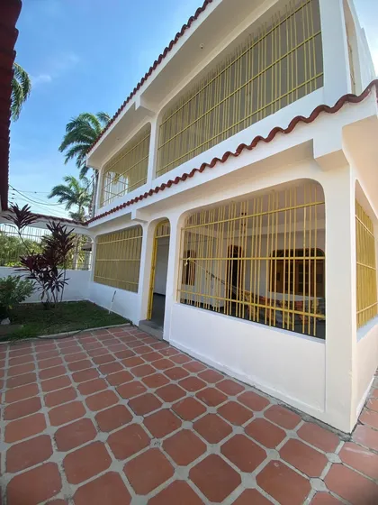 Gl Casa En Flor Amarillo Urb. Quintas De Flor Amarillo (clientes )