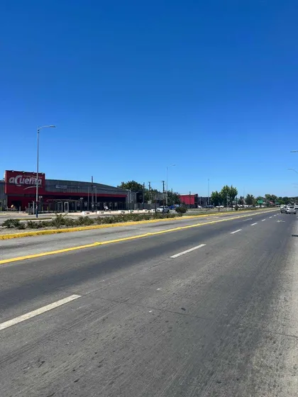Arriendo Local (77575)