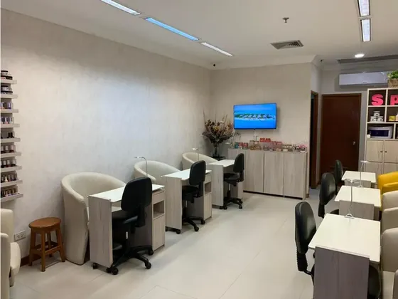 Se Vende Fondo De Comercio Los Naranjos