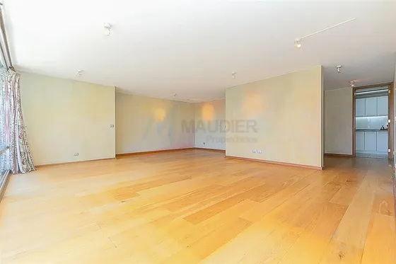 Departamento En Venta De 2 Dorm. En Las Condes