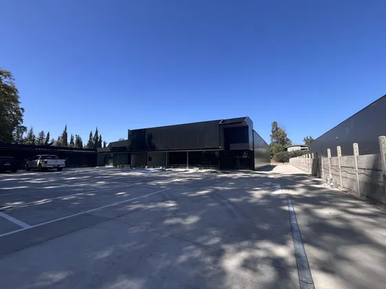 Arriendo De Locales En Estrip Center Isla De Maipo