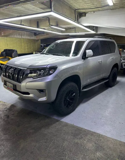 Toyota Prado Vx