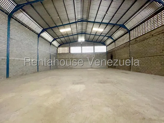 Local Comercial En Alquiler En Zona Industrial 2, Barquisimeto -  Coflex 2514504- #// Monica C., Ofertas Limitadas, Inversion Inteligente/*# 