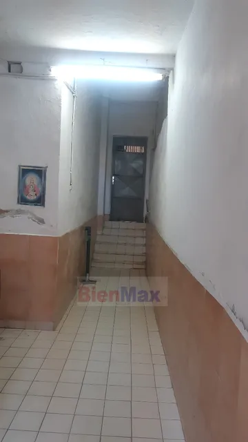 Excelente Casa Res. Comercial Con Local Comercial A Pie De Calle, 1 Cuadra Av. Lecuna