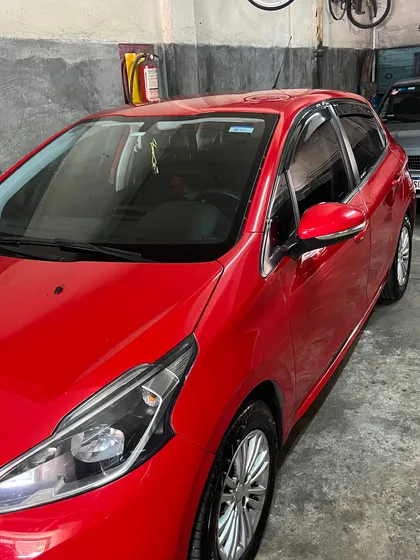Peugeot 208 1.5 Allure 90cv