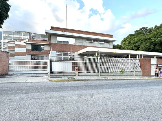 Amplia Oficina En Alquiler Torre Corporativa Los Ruices 804m2