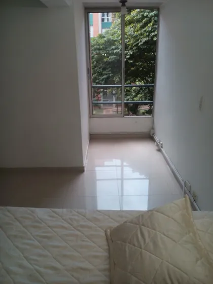 Excelente Habitación Amoblada Con Baño Privado Y Servicio De Lavado De Ropa, Cerca Al Centro Comercial Oviedo Y Al Universidad Eafit