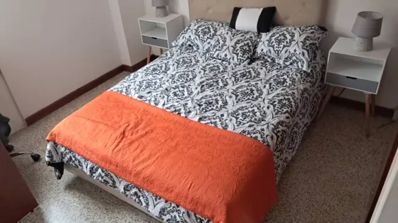 Se Alquila Apartamento En Los Chorros 2h1b1p Amoblado Vista X7q