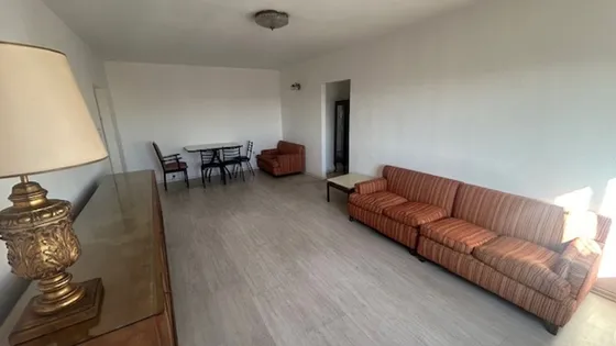 4 Ambientes Con Cochera - Caballito