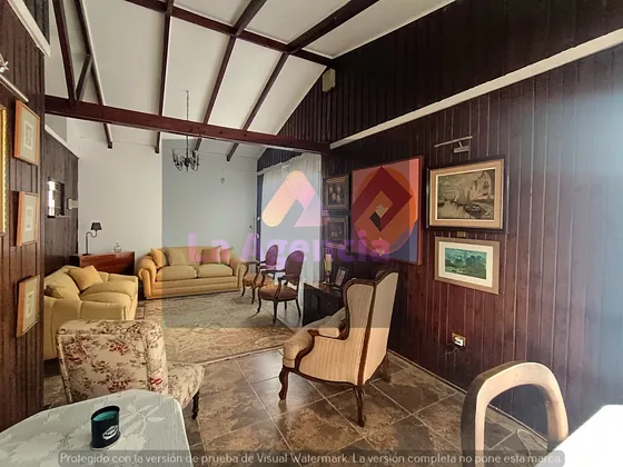Precio Rebajado!! Comoda Casa Residencial Con Amplio Terreno