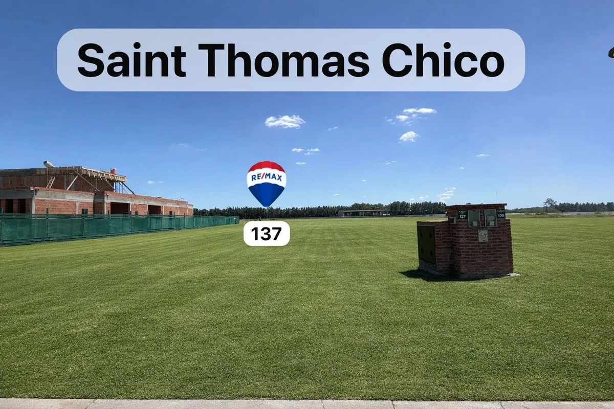 Lot for Sale in Saint Thomas Chico