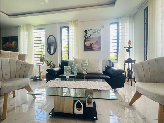 En Venta Casa Esquinera La Ceja