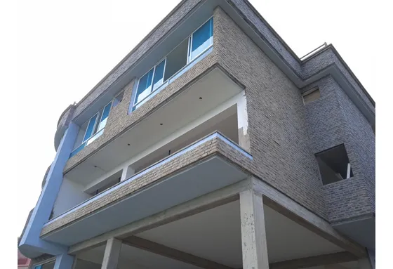 Casa En Venta En Obra Gris: Urb. Parque El Retiro. 
