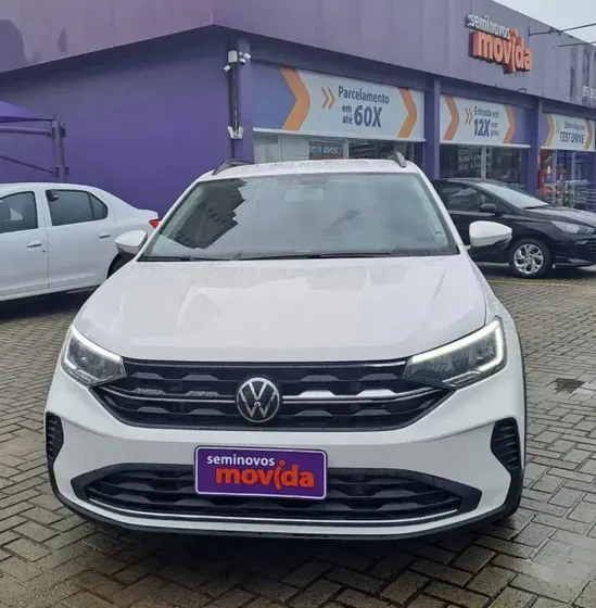 Volkswagen Nivus Comfortline 200 Tsi