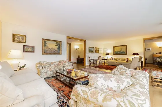 Departamento En Venta De 4 Dorm. En Vitacura