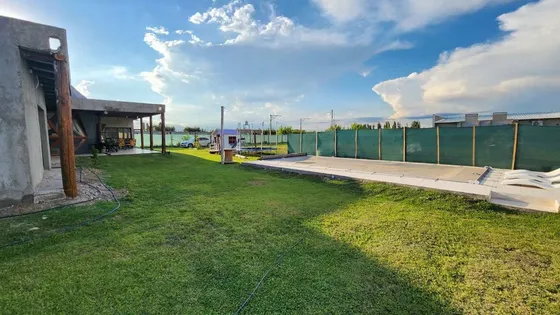 Venta Casa Barrio Cerrado Maipú- 5 Ambientes