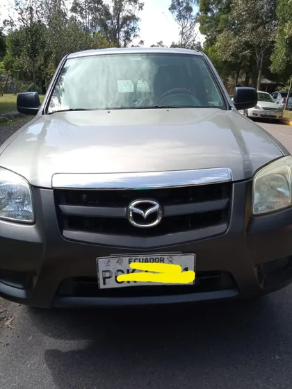Mazda 2600 Bt 50