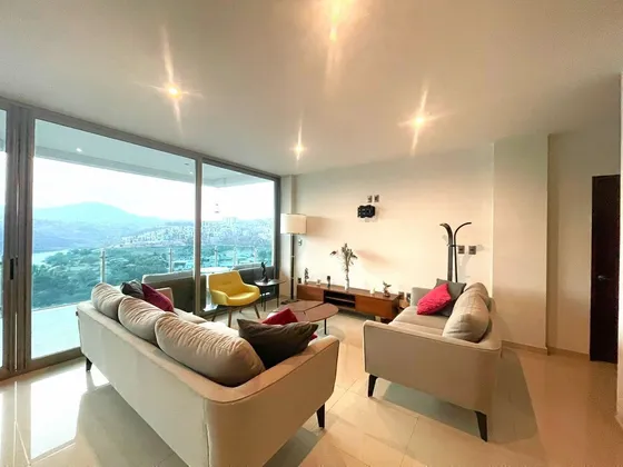 Departamento En Venta, San Miguel Kristal Tower, 3 Recámaras