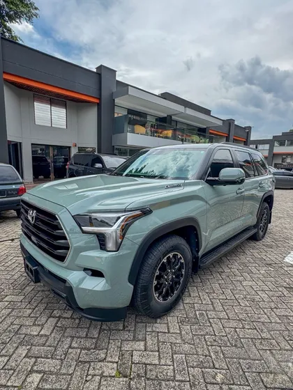 Toyota Sequoia 3.5 V6 Trd Off Road