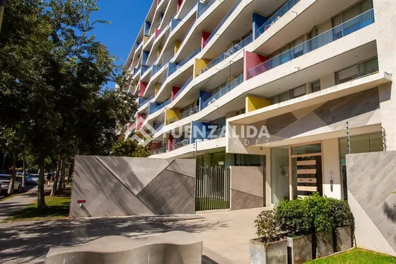 Departamento En Venta De 2 Dorm. En Las Condes