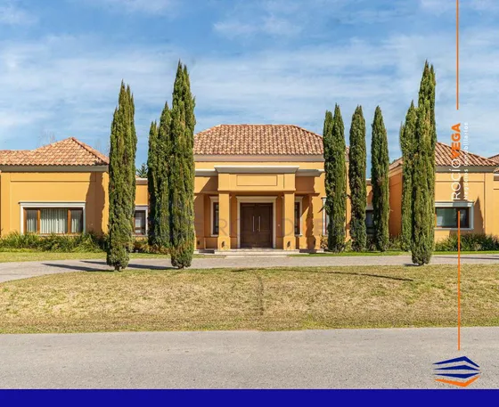 Casa En Venta En Country San Diego Moreno