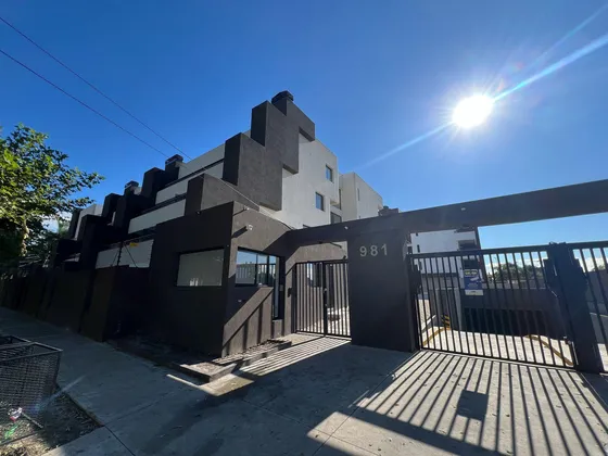 Venta Departamento 1 Dormitorio Villa Gobernador Udaondo Con Cochera