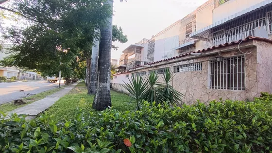Apartamento En Urb. El Morro Ii Cod. India-1734