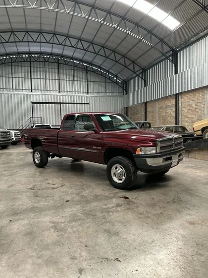 Dodge Ram 2500 Xl