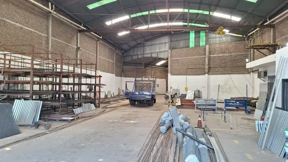 Venta Galpón Salida A Dos Calles 947m2 Gonzalez Catan