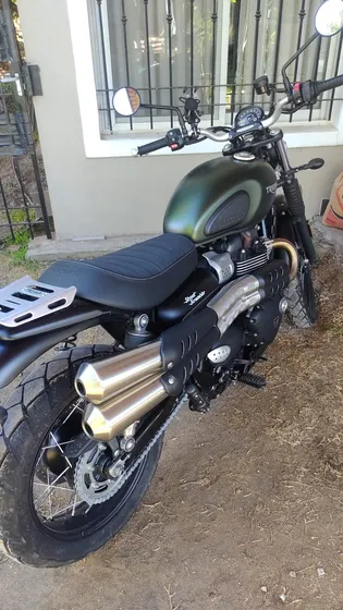 Triumph Scrambler 900