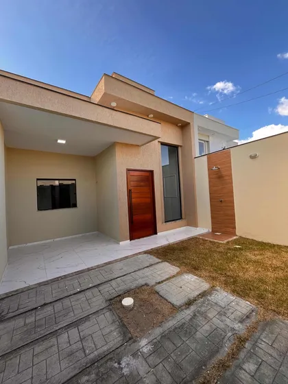 Vendo Ou Alugo Linda Casa Pronta Para Morar Em Quixada!
