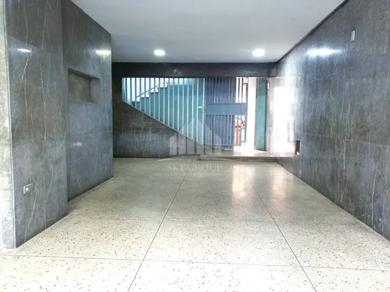 Local / Oficina Comercial En El Centro De Valencia, Edificio Cinque Terre