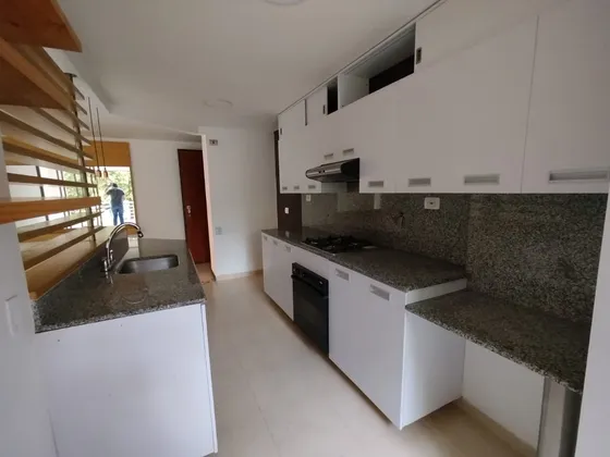 Arriendo Apartamento En Nuevo Poblado