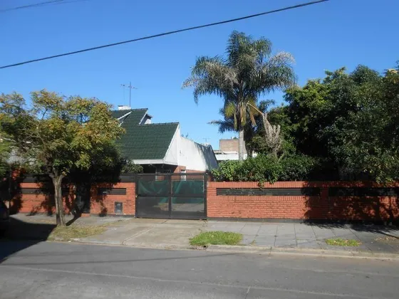 Casa En Venta En Lomas Del Mirador