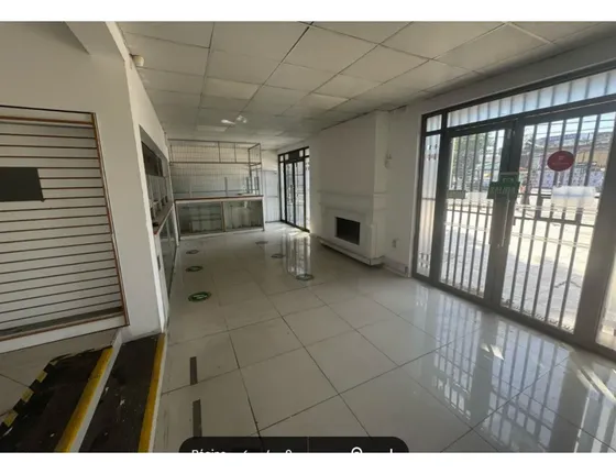 Local Comercial, Av Pajaritos, Maipu