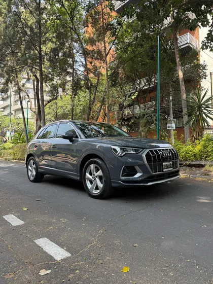 Audi Q3 Select 2.0 Quattro