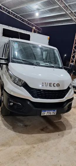 Iveco Daily Doble 2022 Cabina 70-170