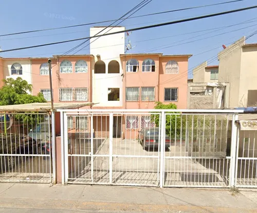 Casa En Venta En Pm Calle Calpulalpan Rey Nezahualcoyotl C.p. 57809 Pm