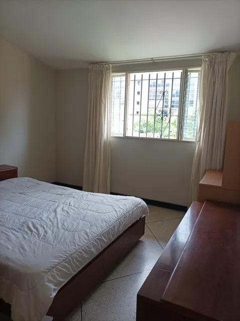 Se Alquila Habitación En Macaracuay, Sucre.caracas Acj1