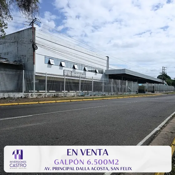 En Venta Galpon Comercial De 5.800m2 De Const. Y  6.500 De Terreno, Ubicado Estratégicamente En Av. Dalla Acosta, San Félix, Edo. Bolívar.