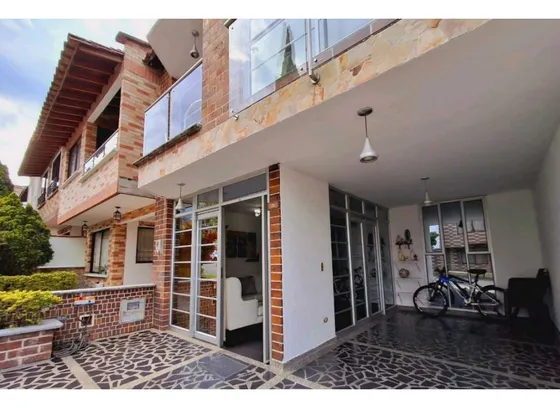 Vendo Hermosa Casa Unifamiliar En La Estrella Sector Bavaria