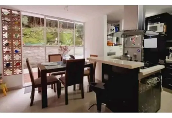 Casa Unifamiliar En Venta Envigado (t)