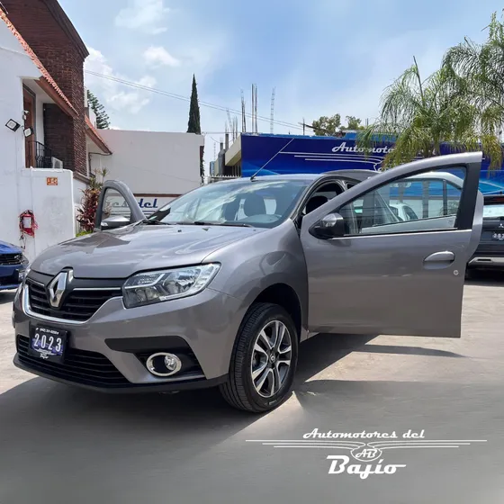 Renault Logan 1.6 Intens Cvt